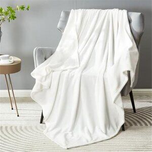 Fuzzy Fleece Throw Blanket 50x60 Soft Cozy Micro Plush Velvet Sofa Couch White